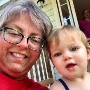 Meet your Posher, Debbie